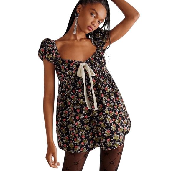 Free People Tops - Free People Gaia Tunic Top Womens M Black Floral Puff Sleeve Boho Coquette Indie